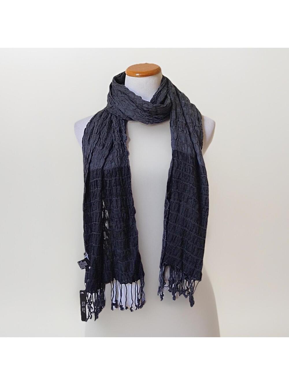 NWT MIX NOUVEAU Gray Woven Scarf Shawl Wrap Fringed India 22" x 74"